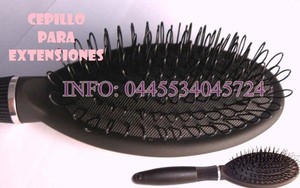CEPILLO ESPECIAL PARA EXTENSIONES